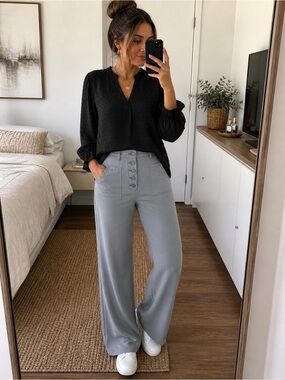 Black V-Neck Textured Blouse with Light Gray Wide-Leg Pants Outfit Set